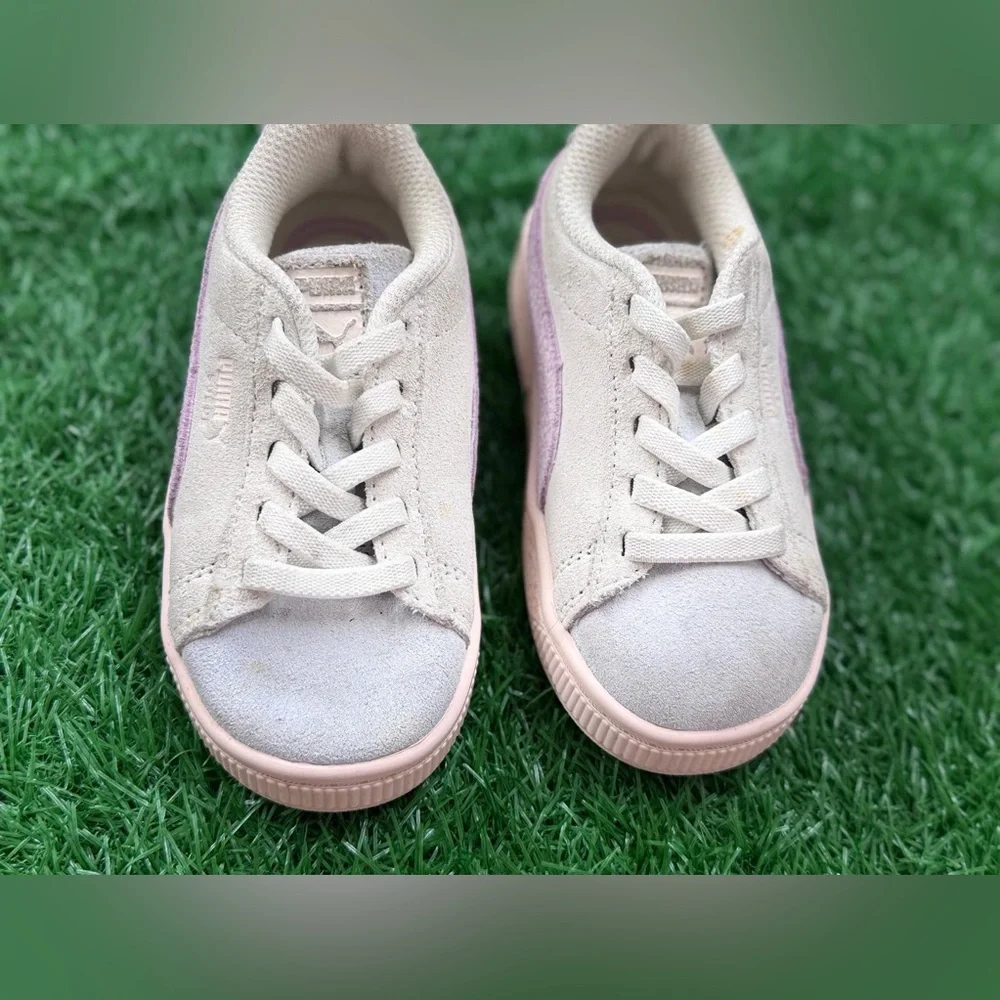 Suede Easter Toddler's Alternate‎ Closure Sneakers Size 7C